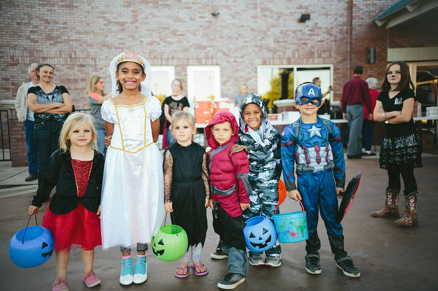 6 Easy Halloween Party Games For Kids