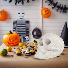 Load image into Gallery viewer, Halloween Fire Pit Skeleton - Reusable for Campfire Parties and Haunted House Decorations