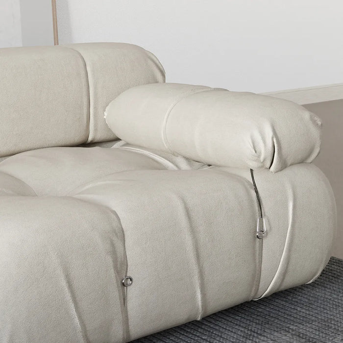 Modern Velvet Sectional Sofa with Convertible Chaise - Suitable for Living Room and Showroom